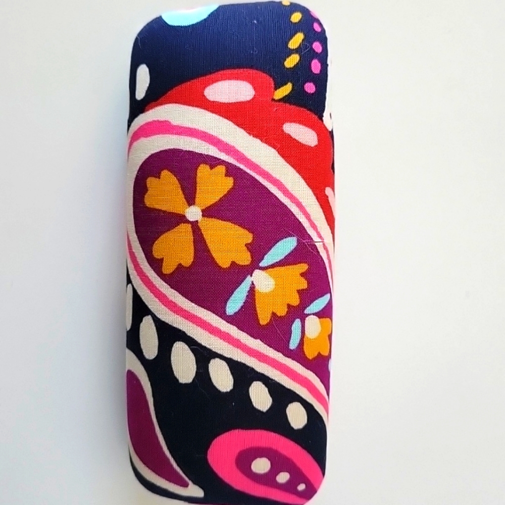Vera Bradley Eyeglass Sunglasses Case Hard Shell Case -Painted Paisley